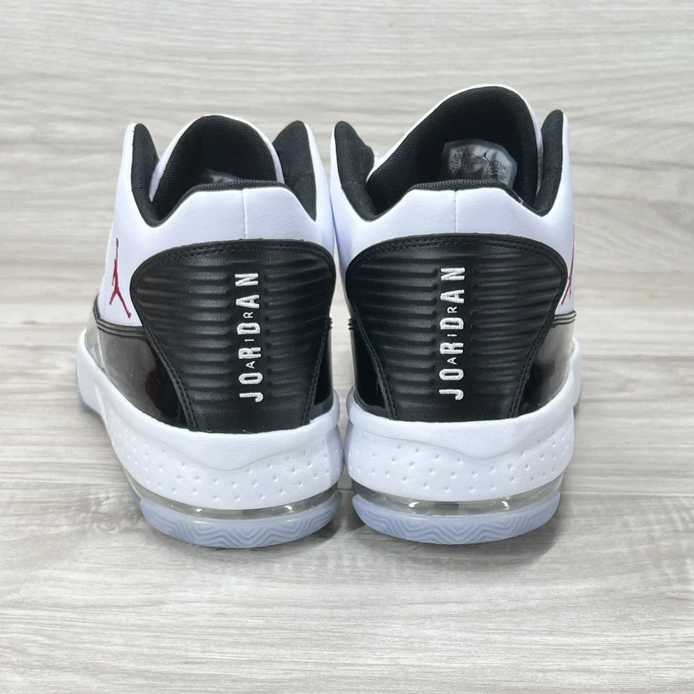 Jordan Max Aura 2 Men's 10.5 White Black Gym Patent Basketball Shoes CK6636-102